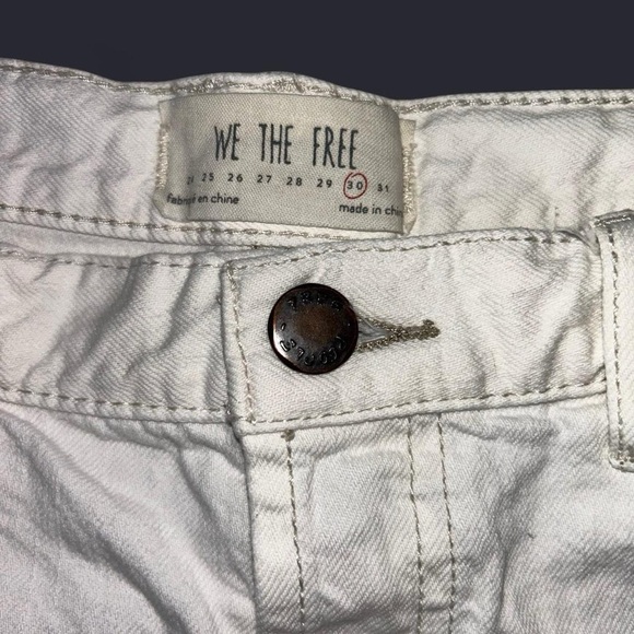 We The Free by Free People White Denim Shorts | Size 30 | Button Fly - Picture 5 of 9